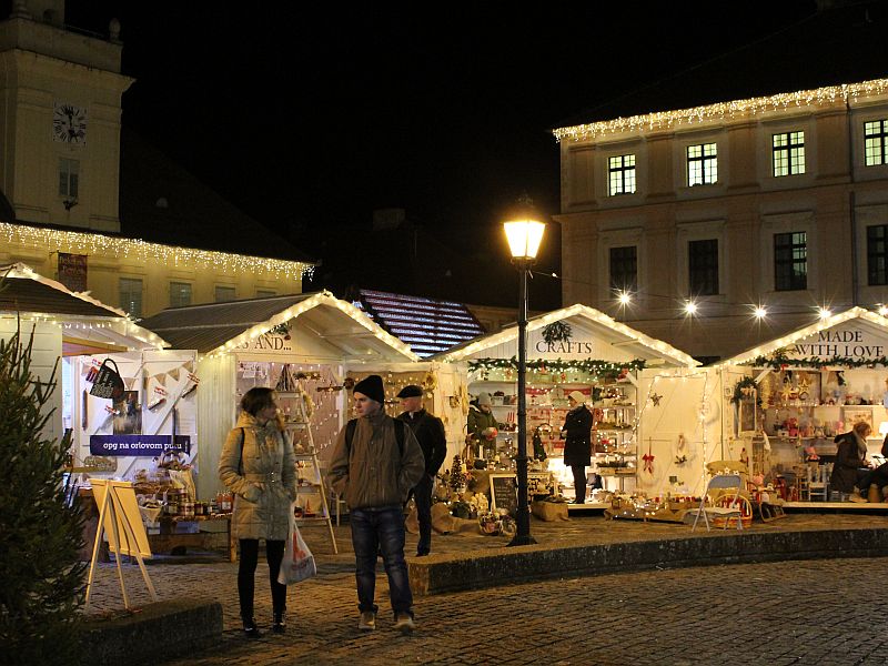 Javni poziv za iskaz interesa za organizaciju programa Advent u Osijeku 2019. (do 31.08.)